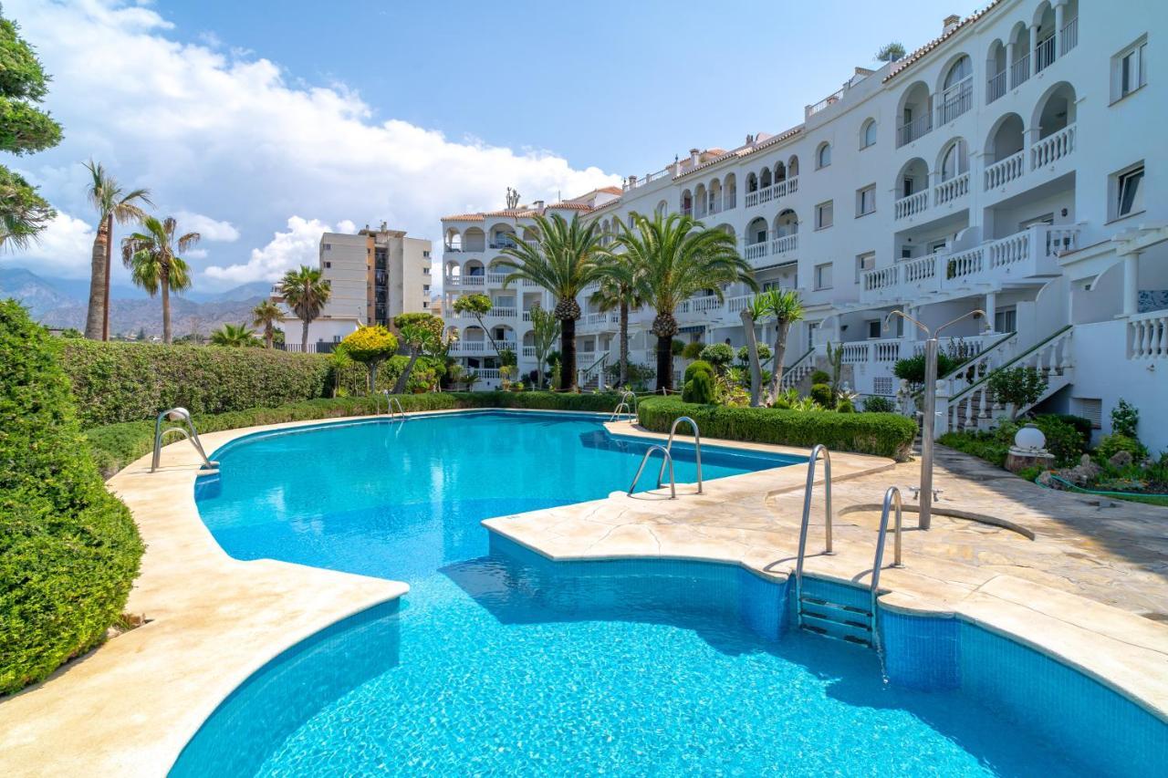 Stella Maris B Casasol Apartments نيرخا المظهر الخارجي الصورة