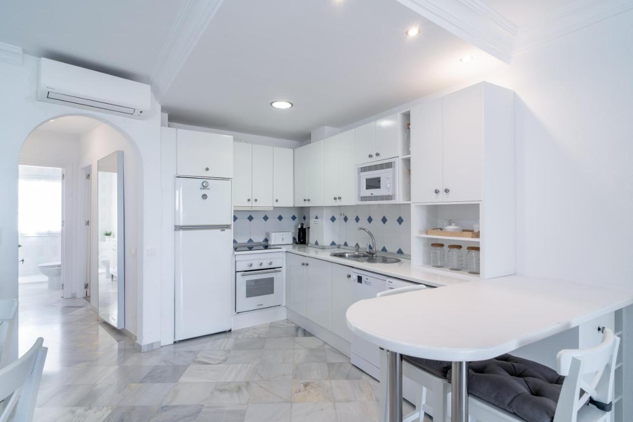 Stella Maris B Casasol Apartments نيرخا المظهر الخارجي الصورة