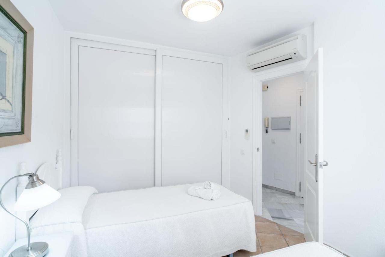 Stella Maris B Casasol Apartments نيرخا المظهر الخارجي الصورة