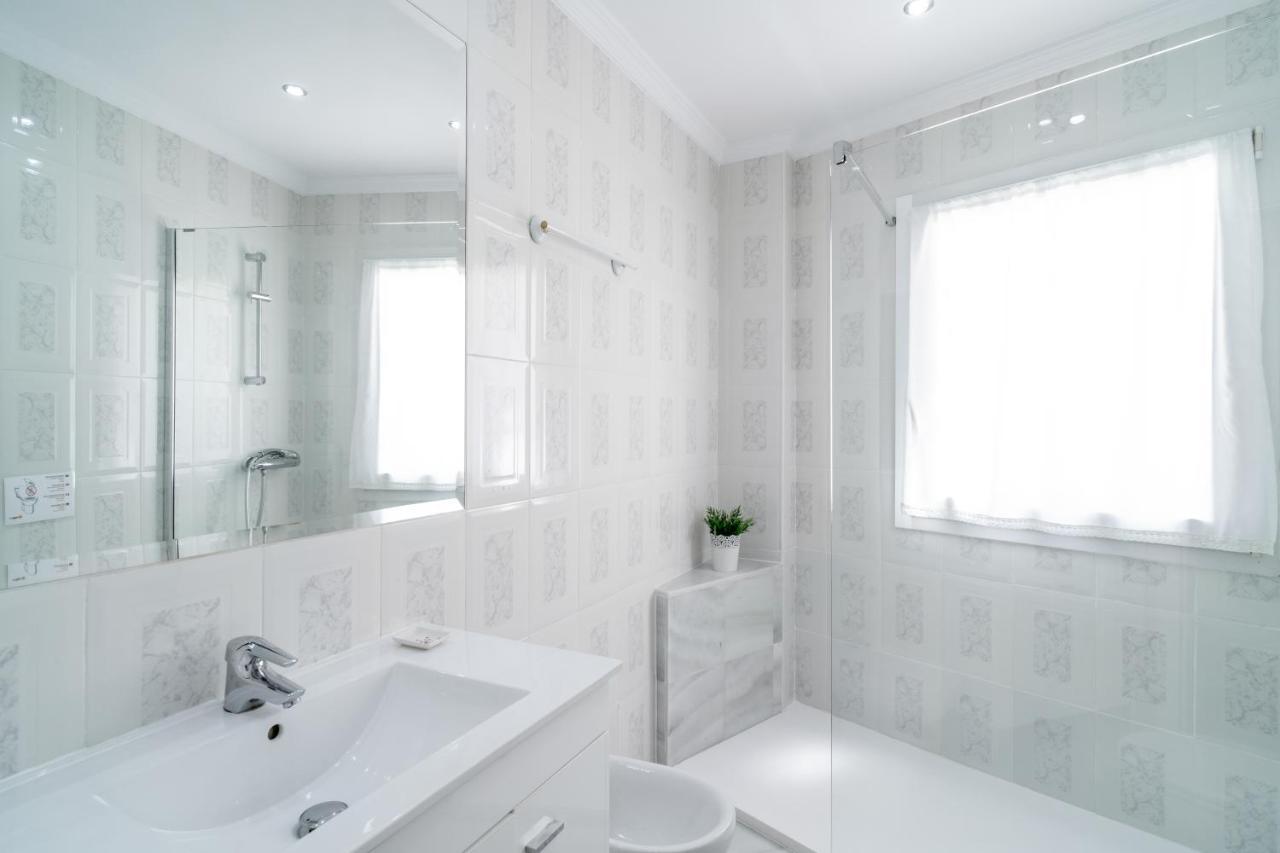 Stella Maris B Casasol Apartments نيرخا المظهر الخارجي الصورة